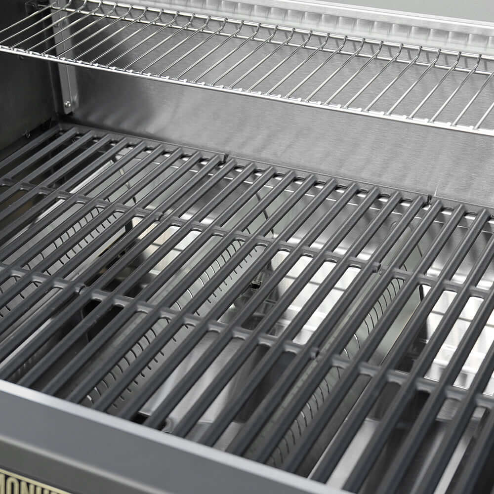 Monument Grills Eminence 425 Iconic Fortified Propane Gas Grill