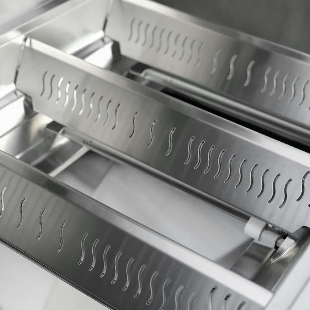 Monument Grills Eminence 425 Iconic Fortified Propane Gas Grill