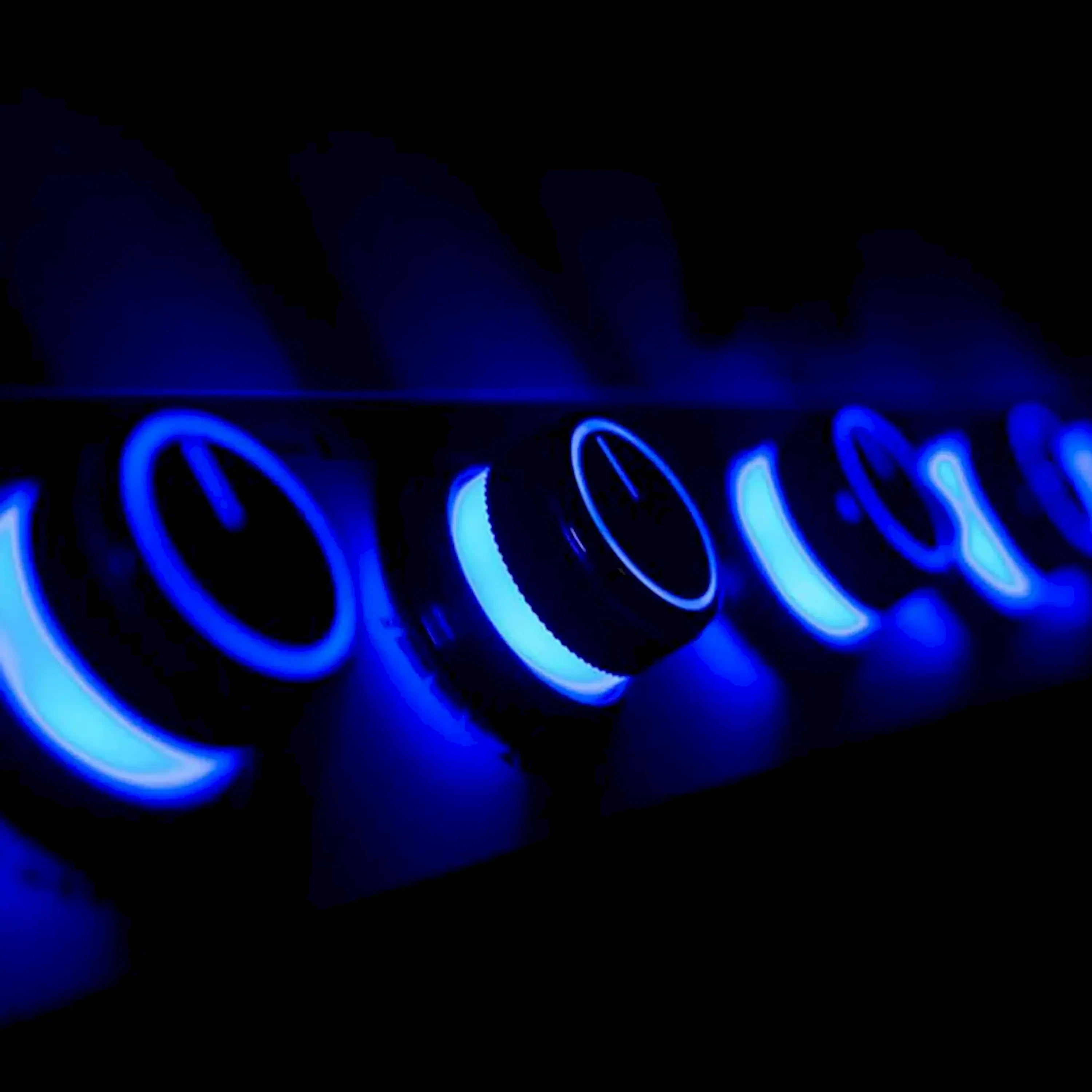 Monument Grills Classic 35633 Infrared Propane Gas Grill in Stainless Steel with 4 Burners