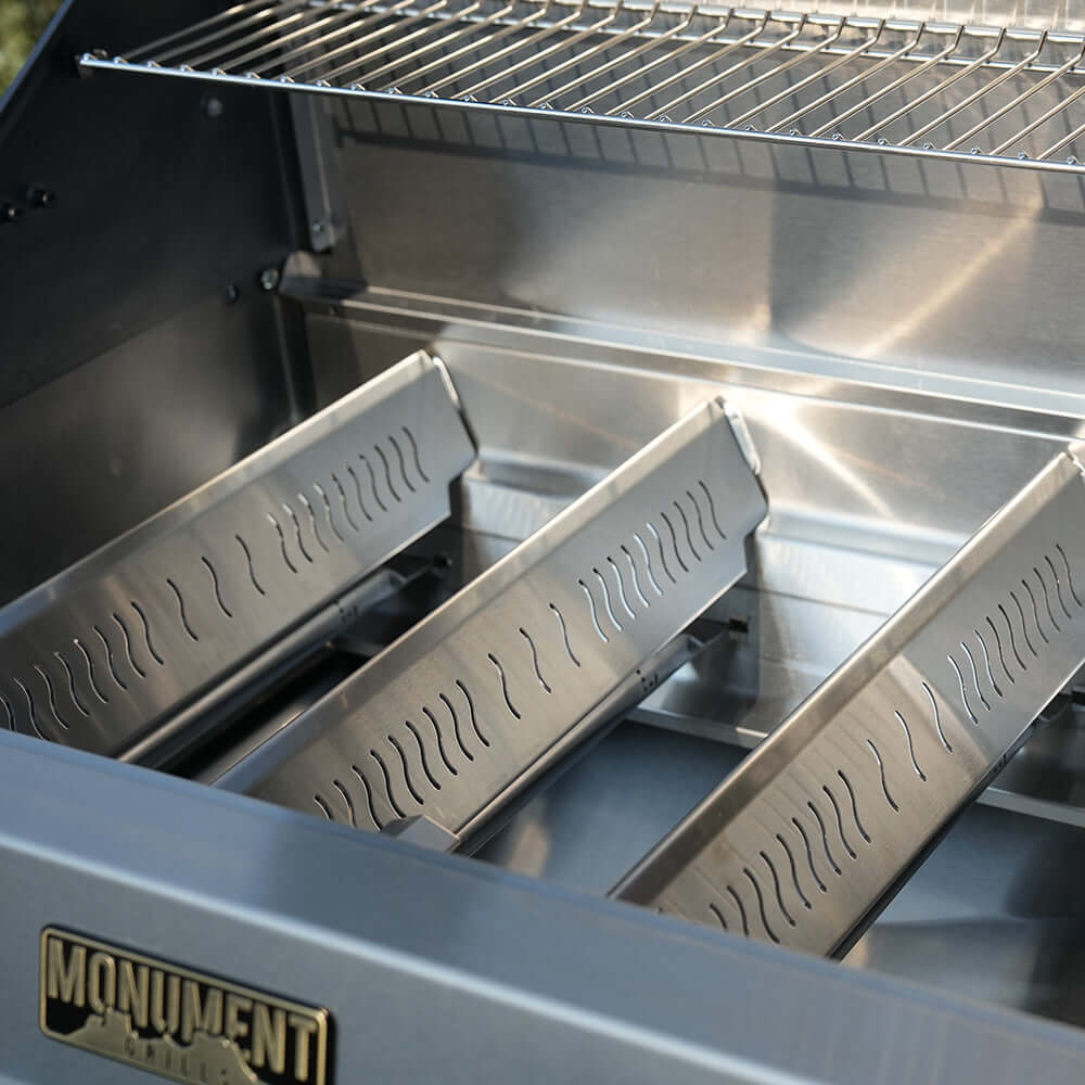 Monument Grills Eminence 405 Chic Clearview® Smart Stainless Gas Grill